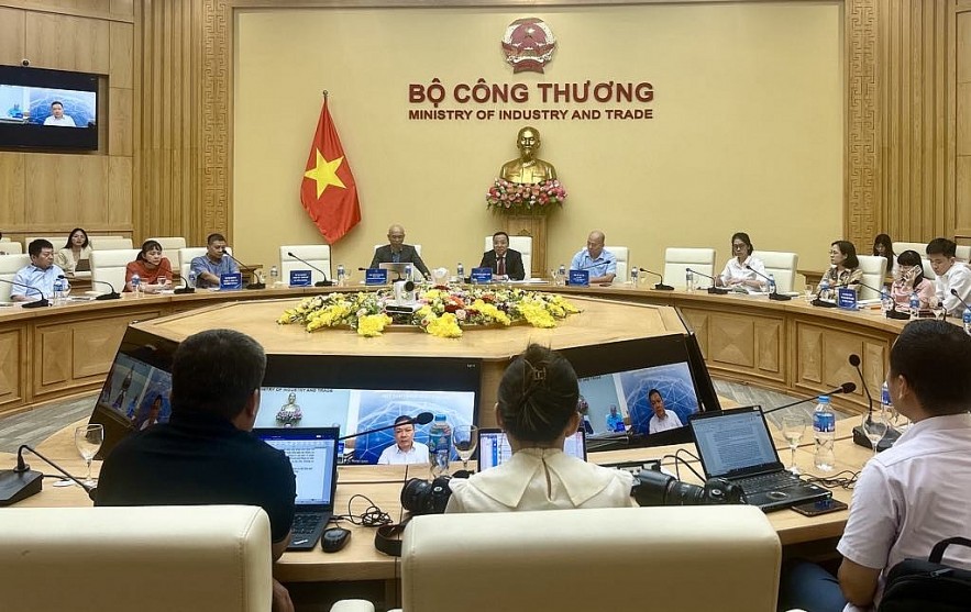 Đẩy mạnh xúc tiến thương mại tiếp sức cho xuất khẩu hàng Việt