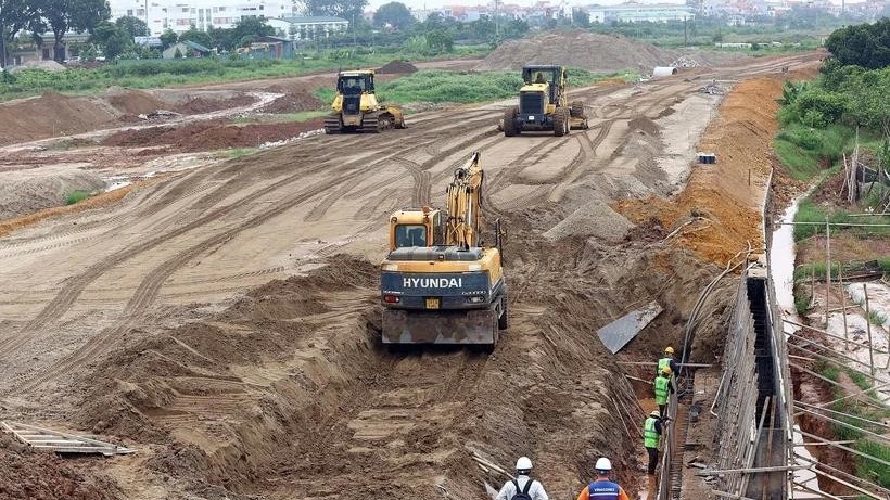 Hanoi keeps hastening investment attraction, disbursement