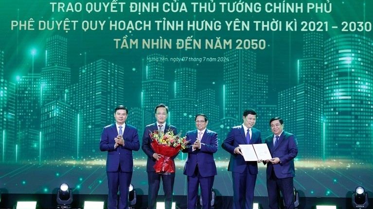 Thủ tướng kỳ vọng Hưng Yên phát triển vào nhóm dẫn đầu cả nước, góp phần làm nên 'kỳ tích sông Hồng'