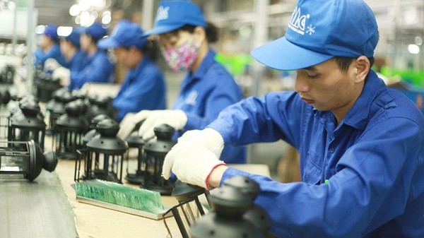 Thu nhập bình quân của người lao động tăng đáng kể trong 6 tháng đầu năm