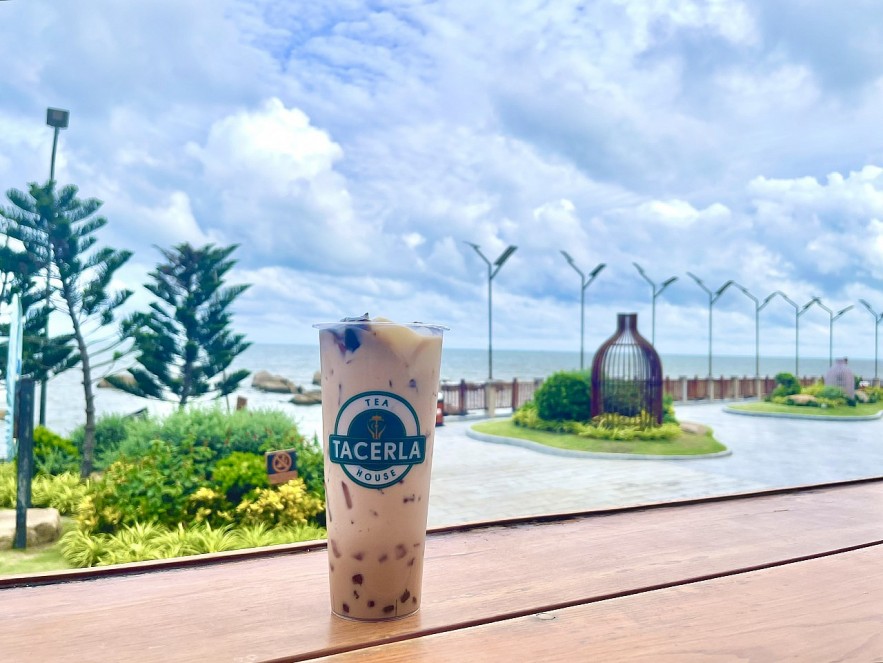 Trân Châu Beach & Resort ra mắt thương hiệu và cửa hàng trà sữa Tacerla Tea House