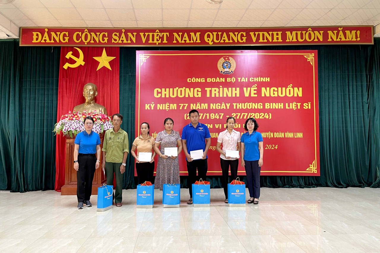 Công đoàn Bộ Tài chính hành trình "về nguồn" trên mảnh đất  Vĩnh Linh, tỉnh Quảng Trị