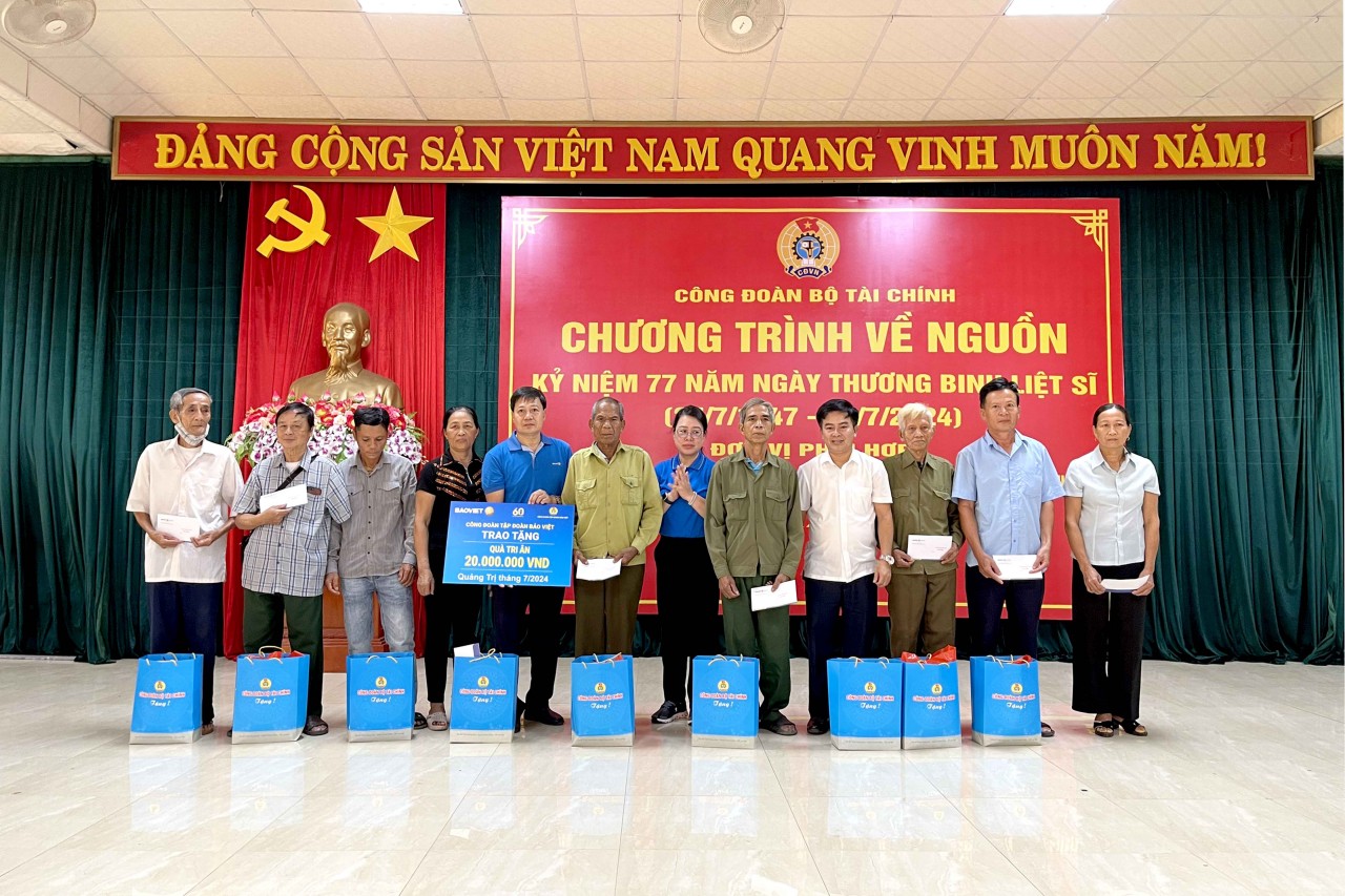 Công đoàn Bộ Tài chính hành trình "về nguồn" trên mảnh đất  Vĩnh Linh, tỉnh Quảng Trị