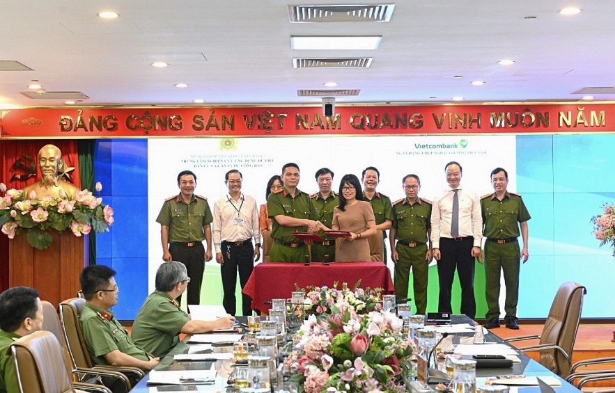 Đã có hơn 3 triệu khách hàng cập nhật thông tin sinh trắc học thành công tại Vietcombank