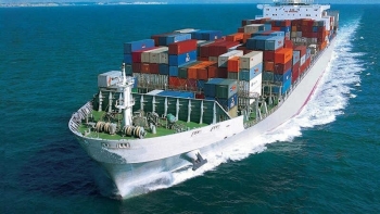 Giá cước vận chuyển hàng qua đường biển chưa có dấu hiệu hạ nhiệt