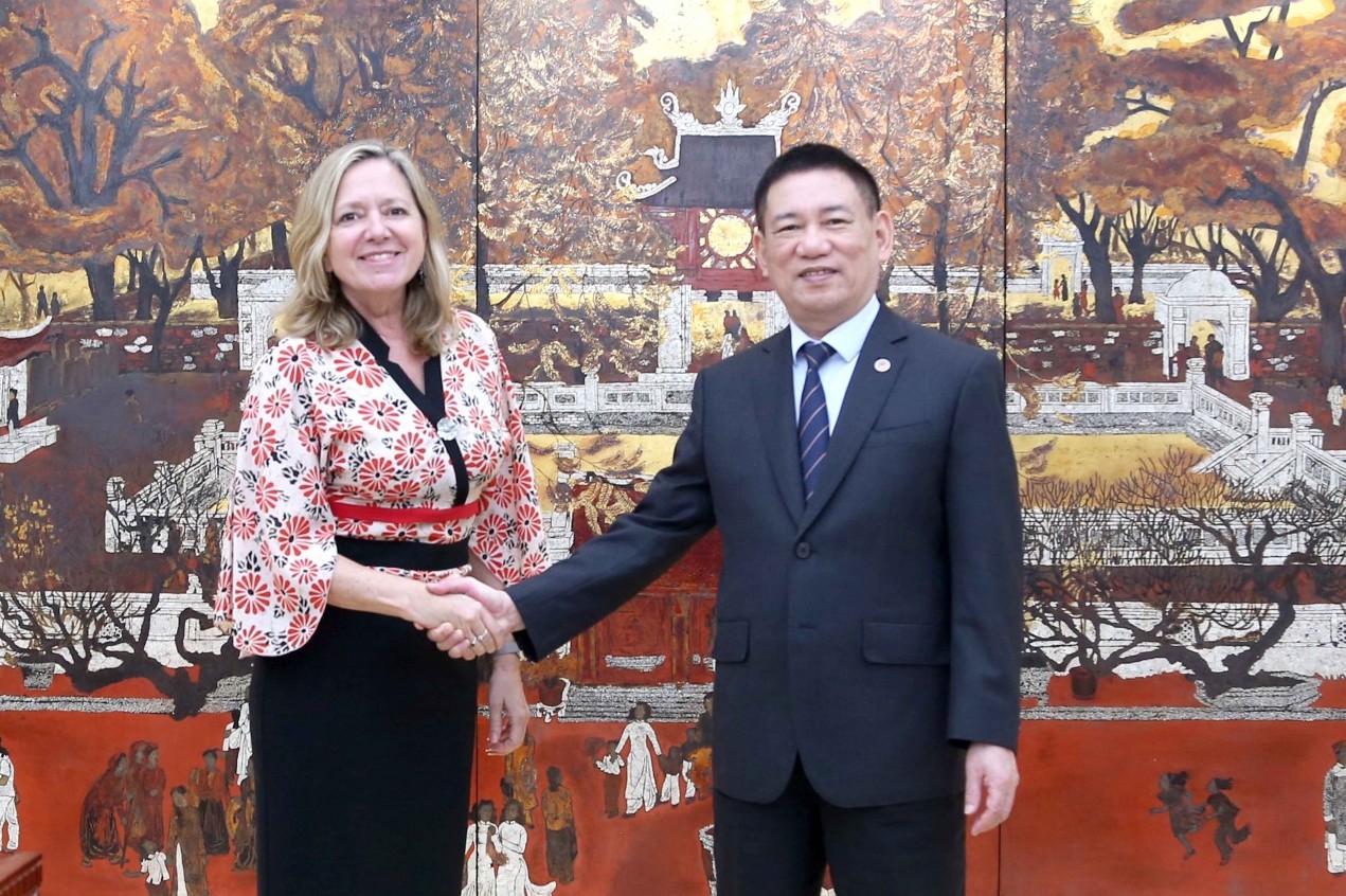 Bộ trưởng Hồ Đức Phớc tiếp tân Giám đốc quốc gia WB Mariam Sherman