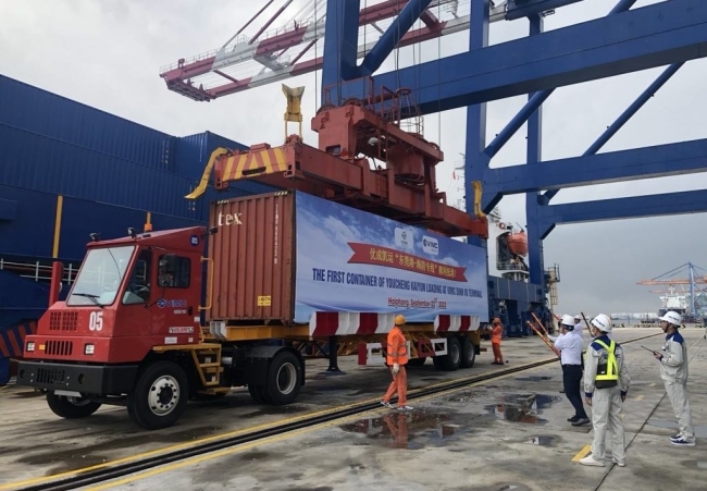 Tìm giải pháp hỗ trợ doanh nghiệp trong bối cảnh giá cước vận tải biển tăng cao