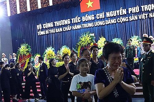 Trực tiếp: Lễ viếng Tổng Bí thư Nguyễn Phú Trọng (sáng 26/7)