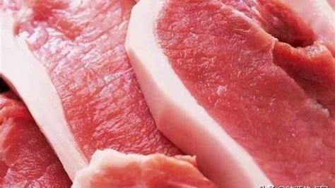 Ngày 27/7: Giá heo hơi đồng loạt chững lại, heo thịt ổn định