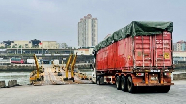 Quảng Ninh: Xuất nhập khẩu qua địa bàn Móng Cái khởi sắc