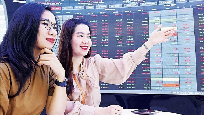 tri tue nhan tao se tao dong luc tang truong cho nhom co phieu nganh cong nghe