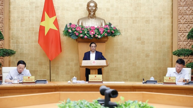 Thủ tướng Phạm Minh Chính: Thúc đẩy tăng trưởng mạnh hơn, các cân đối lớn thặng dư cao hơn