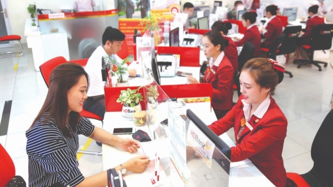 loi nhuan ngan hang du bao van tang nhung can luu tam chat luong tai san