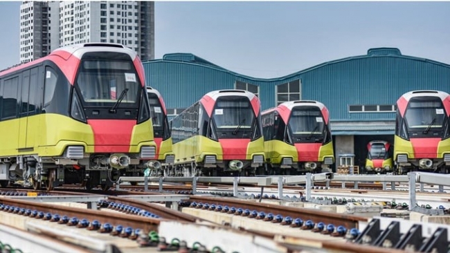 Metro Nhổn - Ga Hà Nội: Miễn phí 15 ngày đầu khai thác cho khách đi tàu