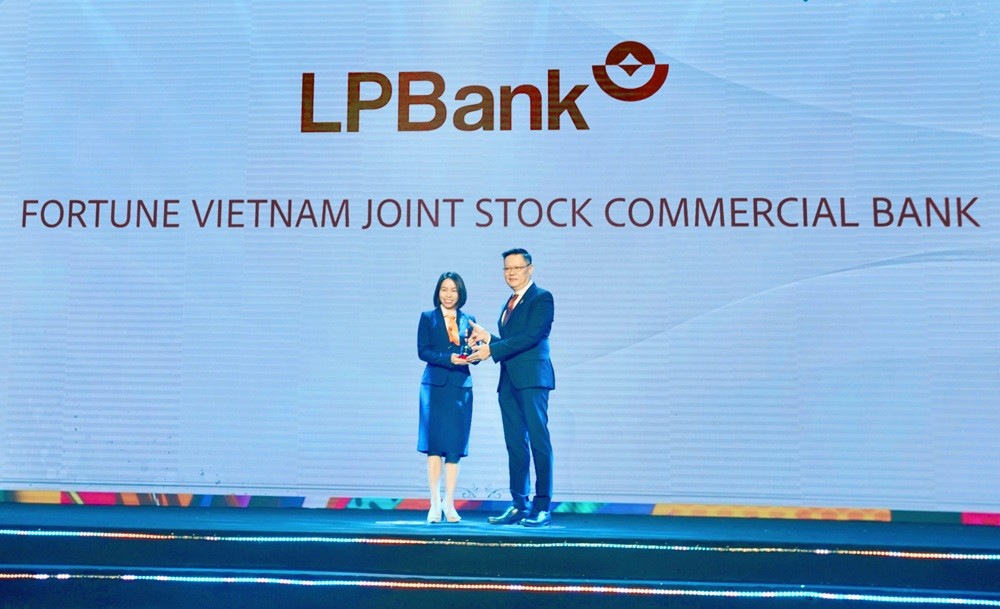 LPBank khẳng định sức hút với giải thưởng Nơi làm việc tốt nhất châu Á 2024