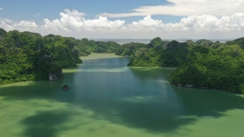 Vịnh Bái Tử Long – “Viên ngọc” tiềm năng của du lịch Quảng Ninh