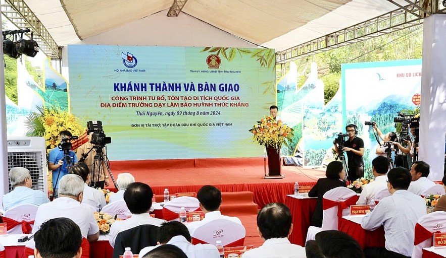 Khánh thành Di tích Quốc gia Trường Dạy làm báo Huỳnh Thúc Kháng