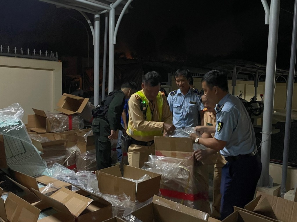 TP. Hồ Chí Minh: Thu nộp ngân sách hơn 9,2 tỷ đồng từ xử lý các vi phạm thị trường