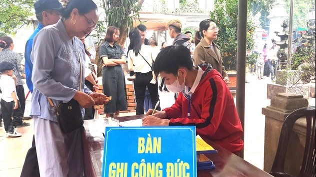 ro trach nhiem de quan chat che minh bach tien cong duc tai tro