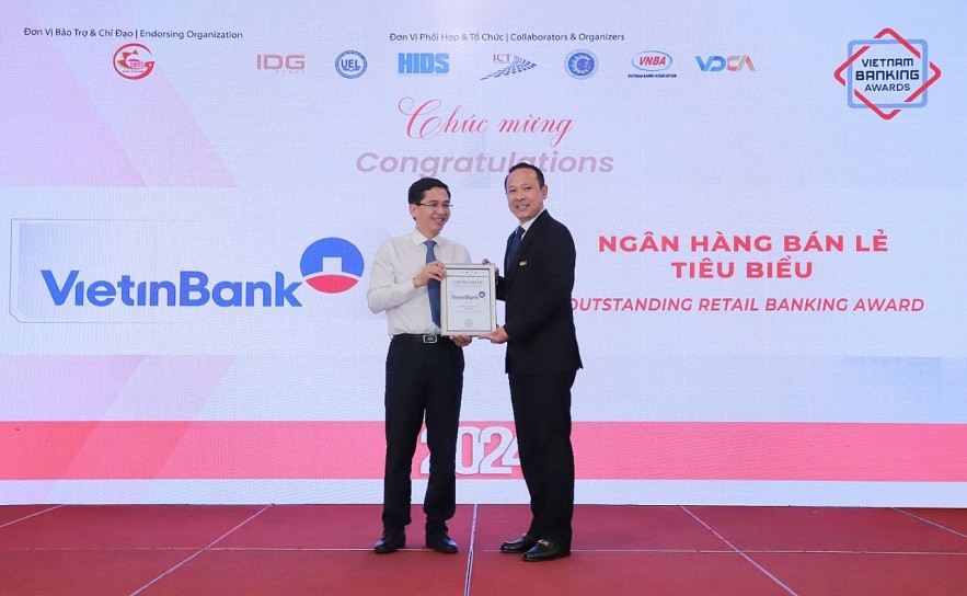 VietinBank được vinh danh “Ngân hàng Bán lẻ tiêu biểu” năm 2024