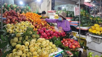 Sức mua thực phẩm ngày Rằm tháng Bảy tăng đến 20%