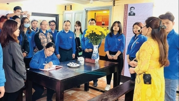 Tự giác tu dưỡng, rèn luyện đạo đức cách mạng