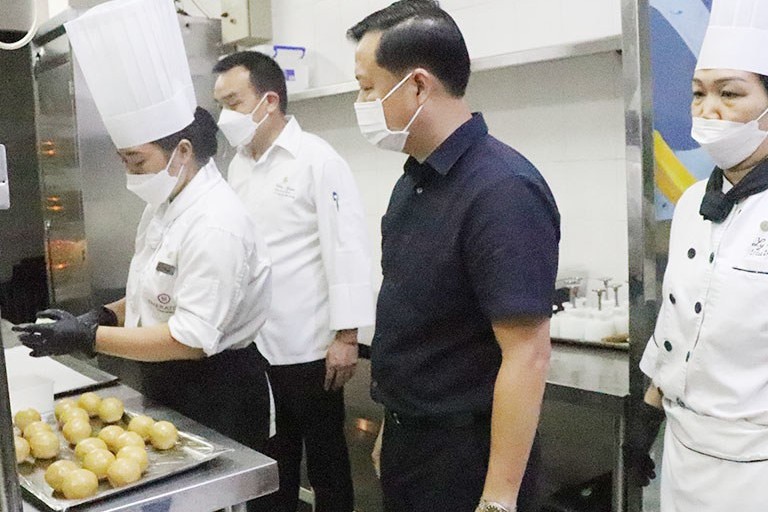 Hà Nội siết chặt an toàn vệ sinh thực phẩm Tết Trung Thu
