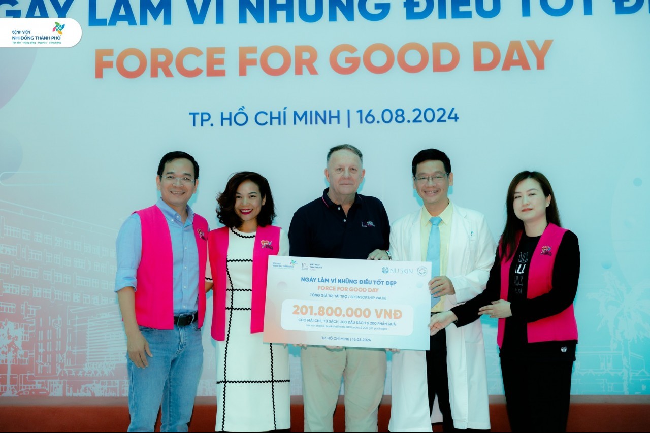 Nu Skin Việt Nam tài trợ hơn 200 triệu đồng cho trẻ em tại Bệnh viện Nhi đồng Thành phố