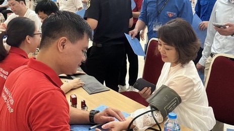 Hàng trăm công chức, viên chức Bộ Tài chính tham gia hiến máu tình nguyện