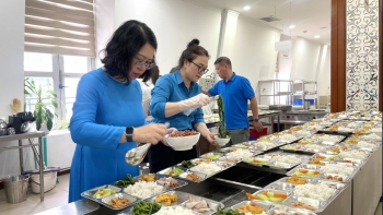 Công đoàn Bộ Tài chính tổ chức chương trình “Bữa cơm Công đoàn - Gắn kết yêu thương"
