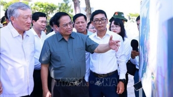 PM inspects projects in Da Nang city