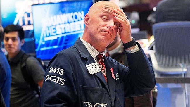 Chứng khoán Mỹ bị bán tháo ngay phiên đầu tháng 9, Dow Jones bốc hơi 600 điểm Chứng khoán Mỹ bị bán tháo trong phiên đầu tháng, Dow Jones bốc hơi hơn 600 điểm