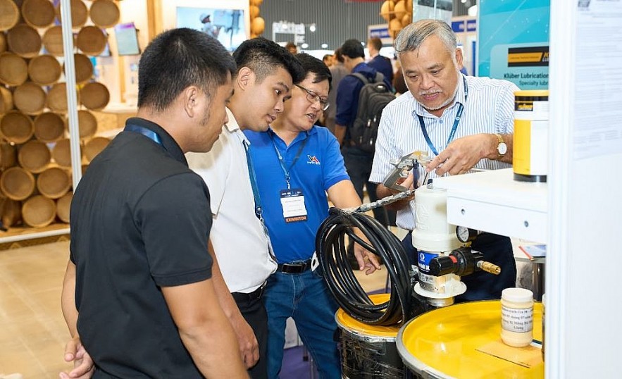 Nhiều cơ hội cho doanh nghiệp ngành điện, năng lượng tái tạo Nhiều cơ hội cho doanh nghiệp ngành điện, năng lượng tái tạo