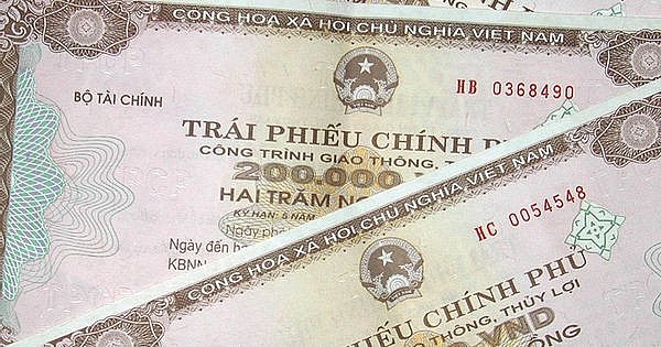 Lãi suất trái phiếu chính phủ thứ cấp diễn biến phân hóa giữa các kỳ hạn