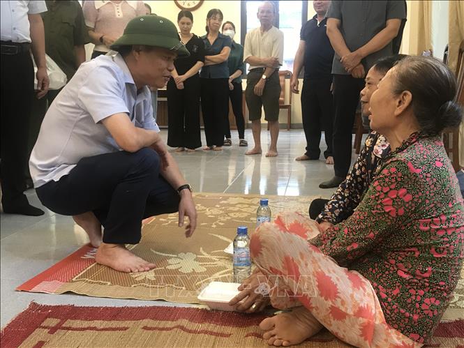 Bão số 3: Đảm bảo an toàn cho các hộ dân tại các khu nhà xuống cấp, nguy hiểm