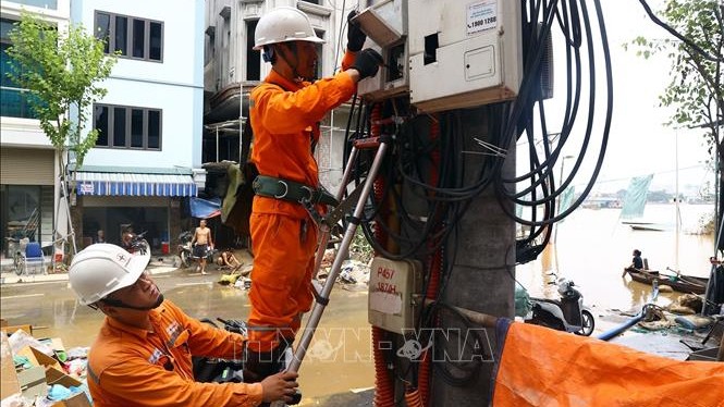 Hà Nội: Còn 568 khách hàng tại quận Hoàn Kiếm chưa được cấp điện trở lại