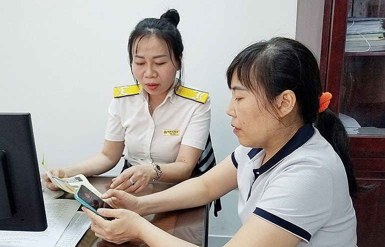Hồ sơ, thủ tục miễn, giảm thuế do bị thiên tai, bão lũ thực hiện ra sao?