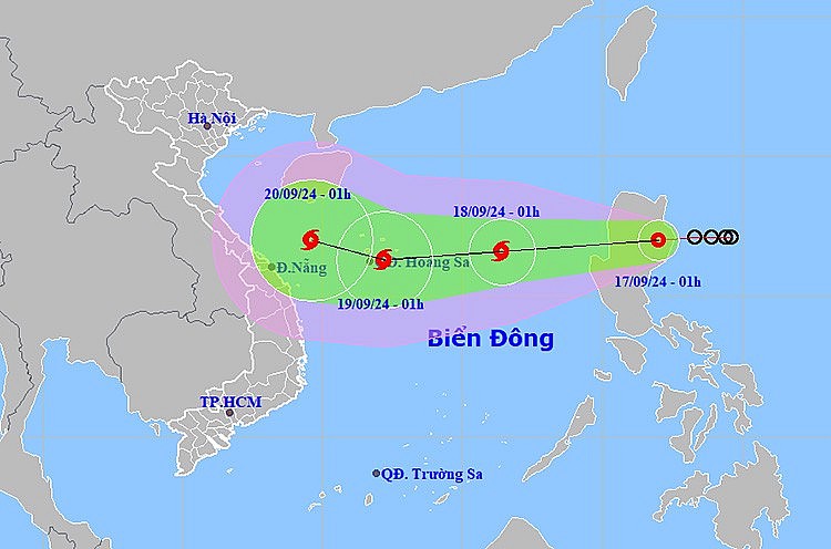 Áp thấp nhiệt đới đi vào Biển Đông và mạnh lên thành bão số 4 với 2 kịch bản đổ bộ