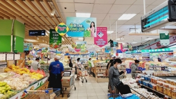 Vietnam looks for ways to spark domestic consumer demand
