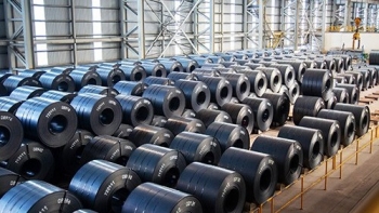 Ngày 25/9: Giá sắt thép quay tăng trên sàn giao dịch, trong nước tiếp tục ổn định