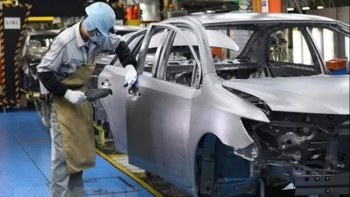Bê bối an toàn tiếp tục khiến Toyota giảm sản lượng trên toàn cầu