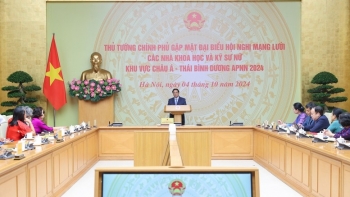 Thủ tướng tiếp các nhà khoa học và kỹ sư nữ khu vực châu Á - Thái Bình Dương