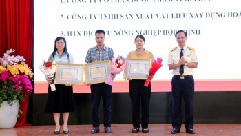 Cục Thuế Vĩnh Phúc tuyên dương 65 người chấp hành tốt pháp luật thuế