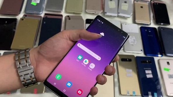 Hàng trăm nghìn smartphone xách tay không dùng được 5G tại Việt Nam