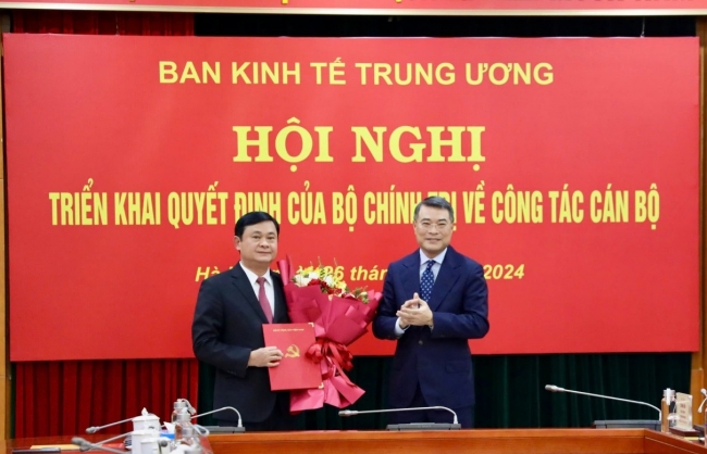 bi thu nghe an thai thanh quy duoc dieu dong lam pho truong ban kinh te trung uong