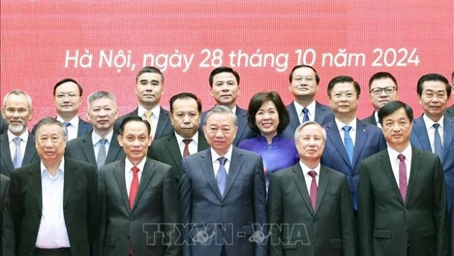 Phát huy thành tựu đối ngoại, không ngừng nâng cao vị thế, uy tín quốc tế của đất nước
