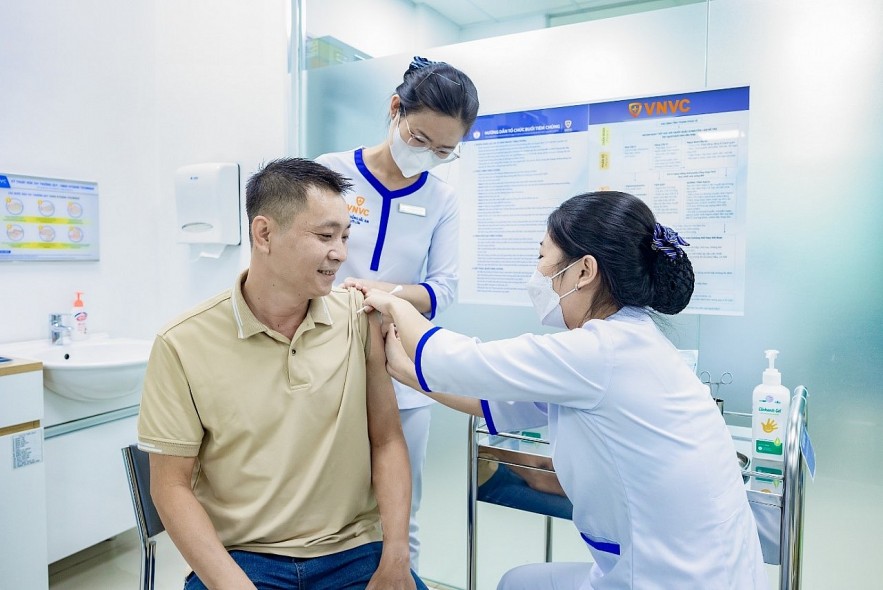 Đề xuất đưa vaccine phòng sốt xuất huyết vào chương trình tiêm chủng mở rộng