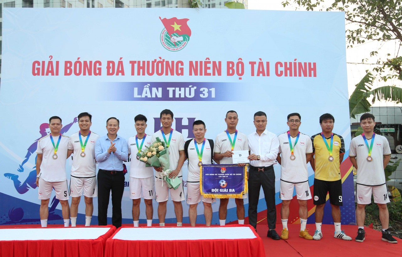 Đội bóng Vietlotte giành chức vô địch giải bóng đá thường niên Đoàn Thanh niên Bộ Tài chính lần thứ 31 Đội bóng Vietlotte giành chức vô địch giải bóng đá thường niên Đoàn Thanh niên Bộ Tài chính lần thứ 31