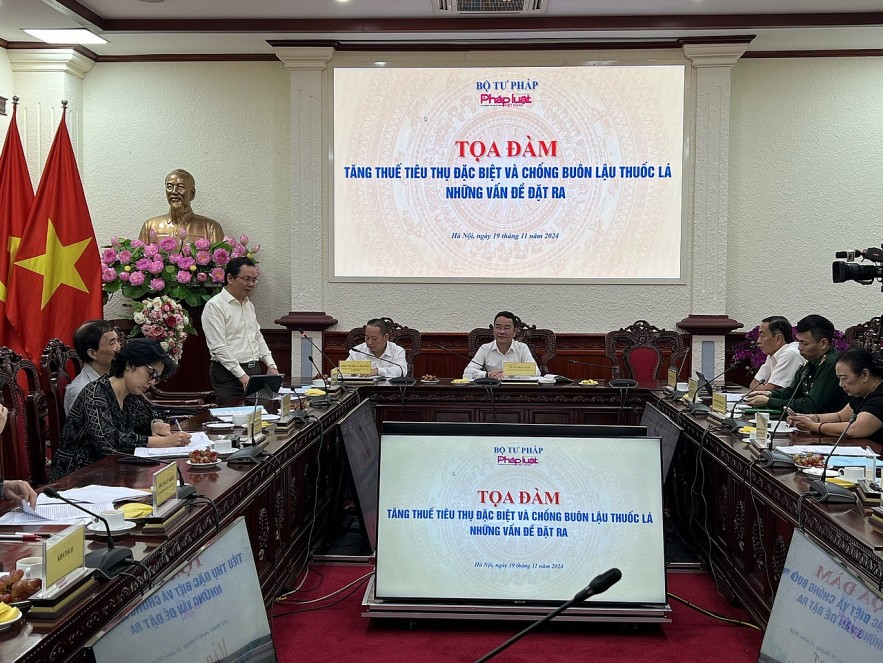 Tăng thuế thuốc lá đi đôi với tăng mạnh giải pháp chống thuốc lá lậu