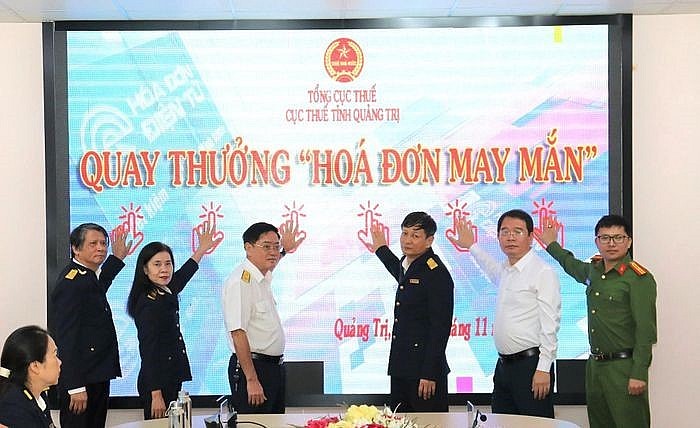 Cục Thuế Quảng Trị quay thưởng hóa đơn may mắn quý III/2024